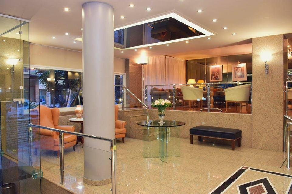 Hotel Galaxias Аґрініо Екстер'єр фото